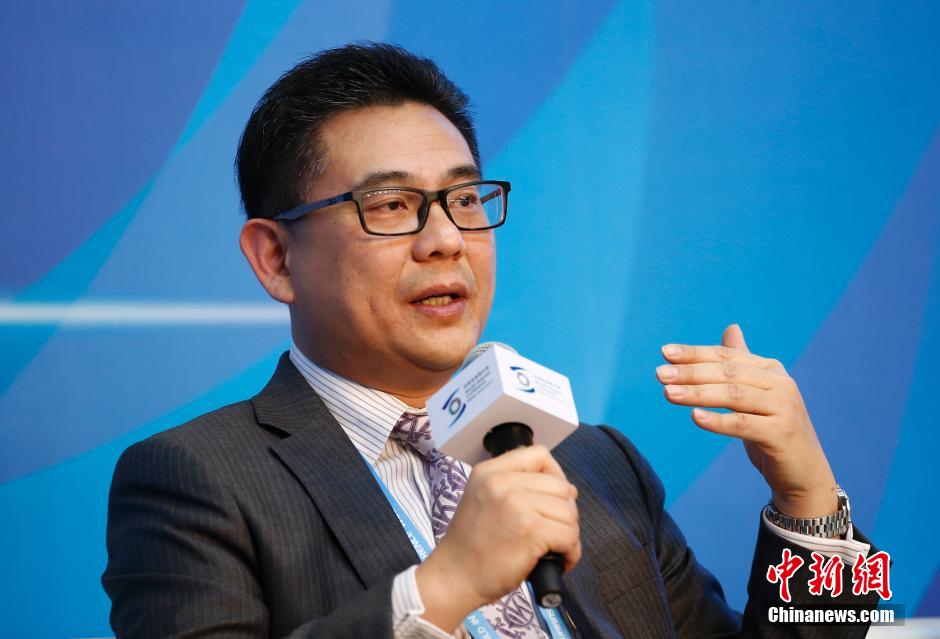 探索未来的新澳门与香港，精准资讯的普及与免费福利的落实展望